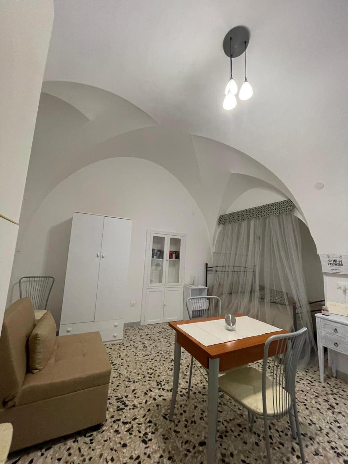 Apartamento The White Rose Ceglie Messapica Exterior foto
